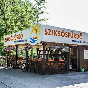 Campsite Sziksosfuerdo Es, Szeged